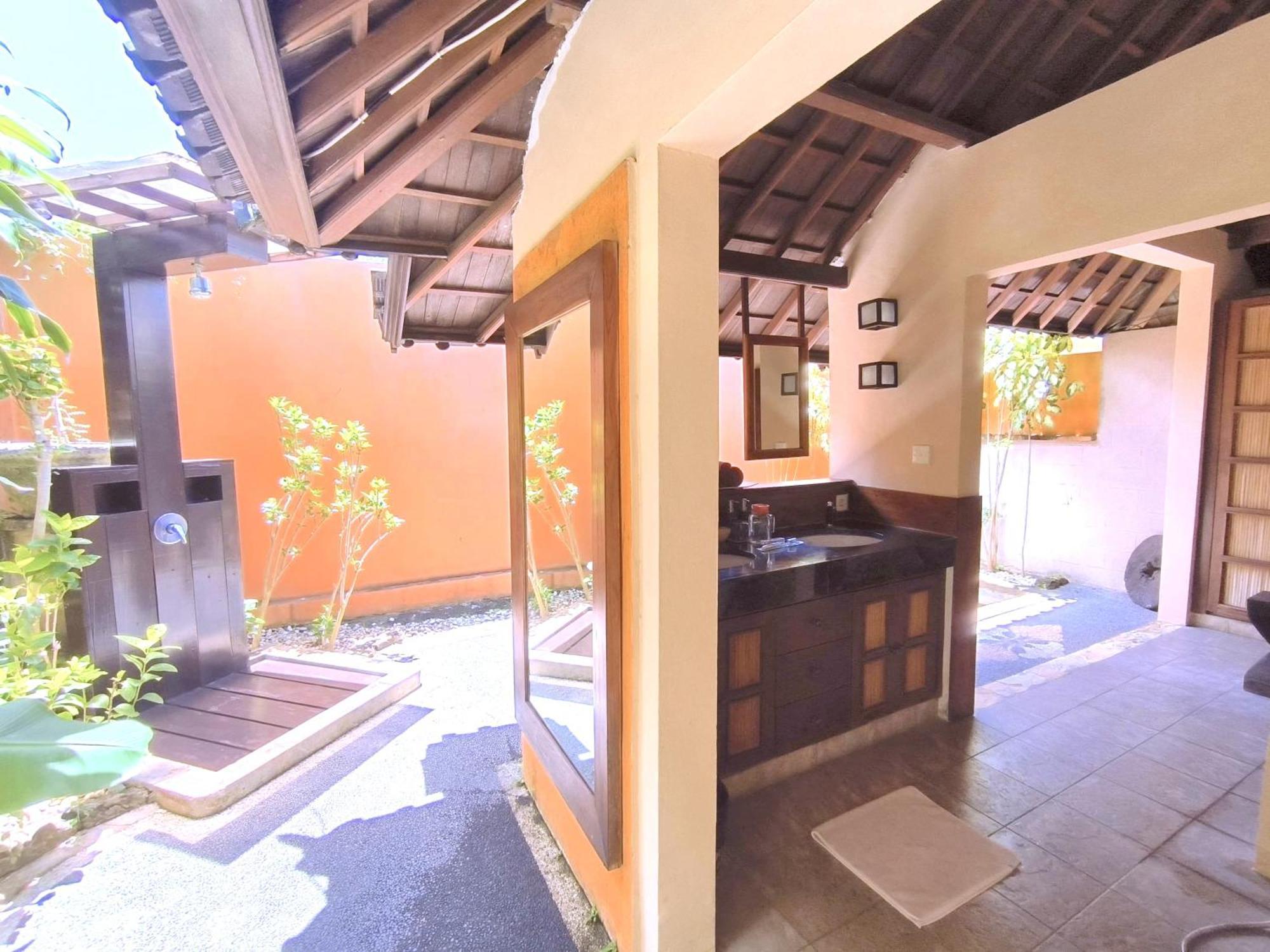 Villa Plawa Asri Seminyak  Ngoại thất bức ảnh