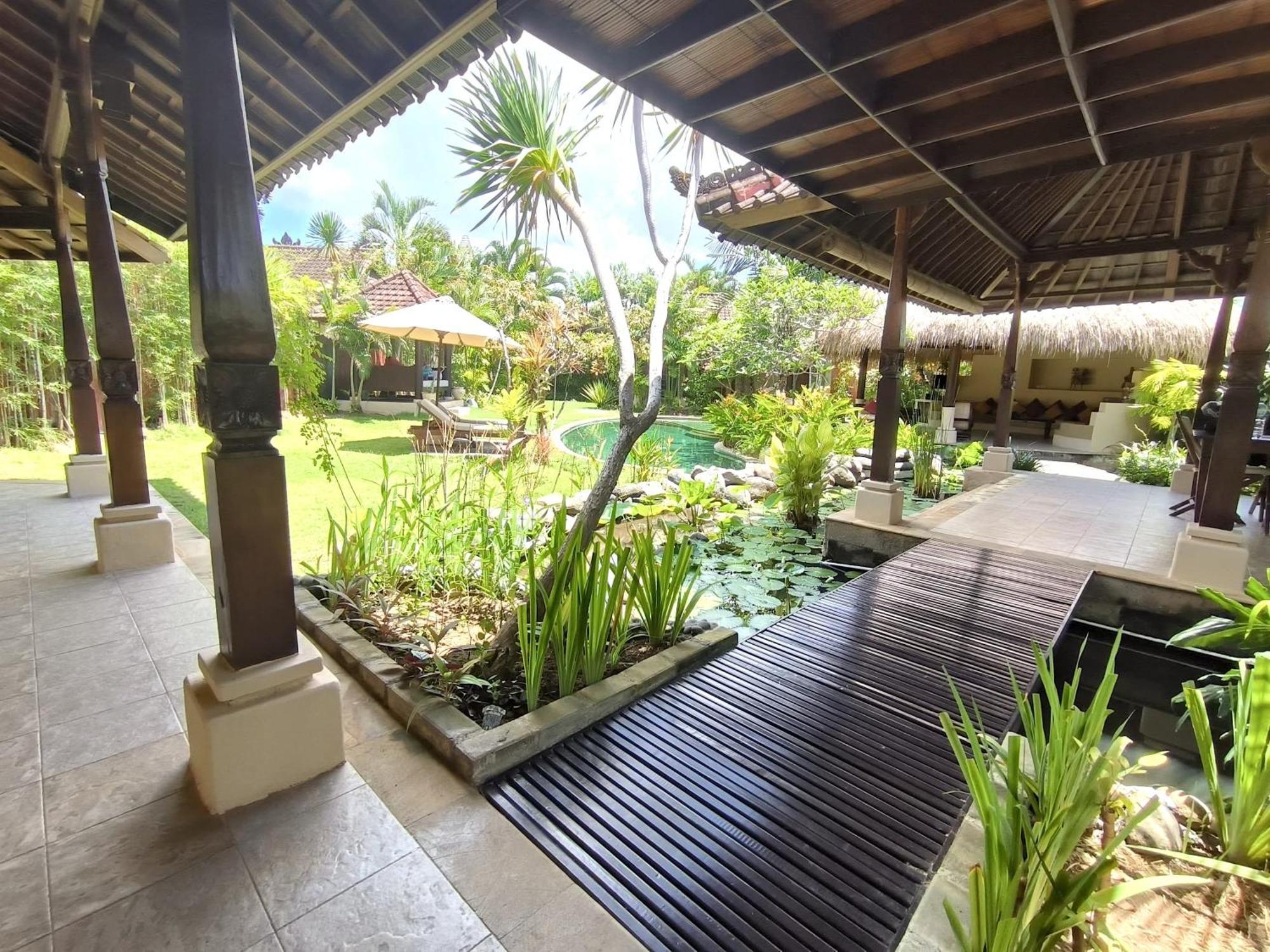 Villa Plawa Asri Seminyak  Ngoại thất bức ảnh
