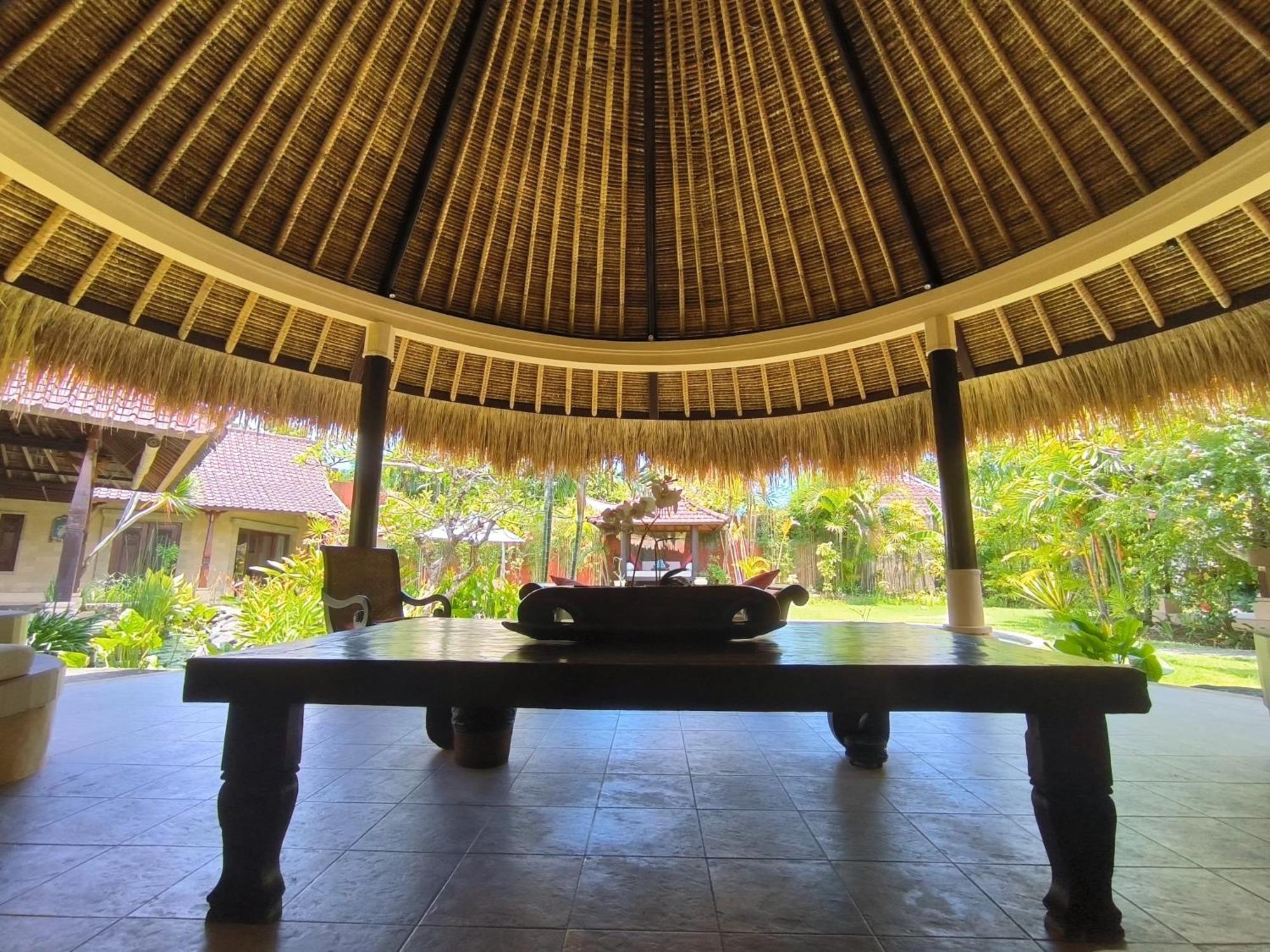 Villa Plawa Asri Seminyak  Ngoại thất bức ảnh